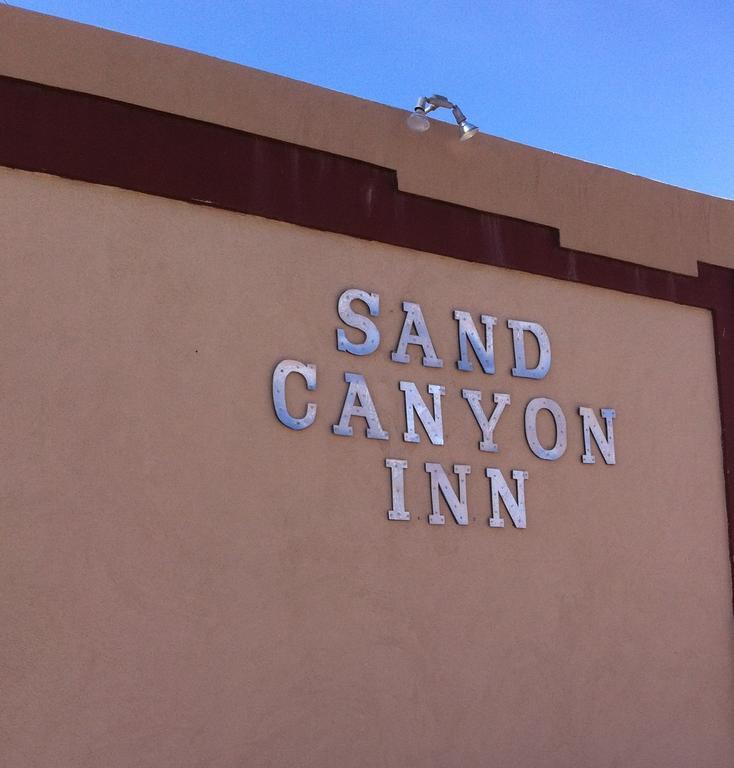 National 9 Inn Sand Canyon 코테즈 외부 사진